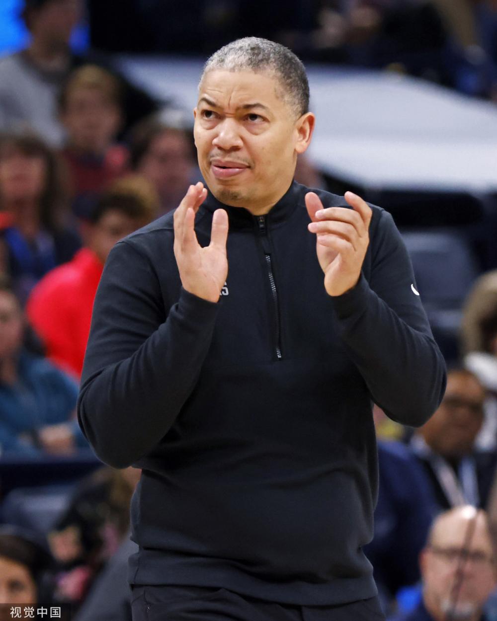 逆境中的崛 逆境中的崛